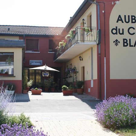 Logis Hotel Restaurant Auberge Du Cheval Blanc Chamouilley Esterno foto